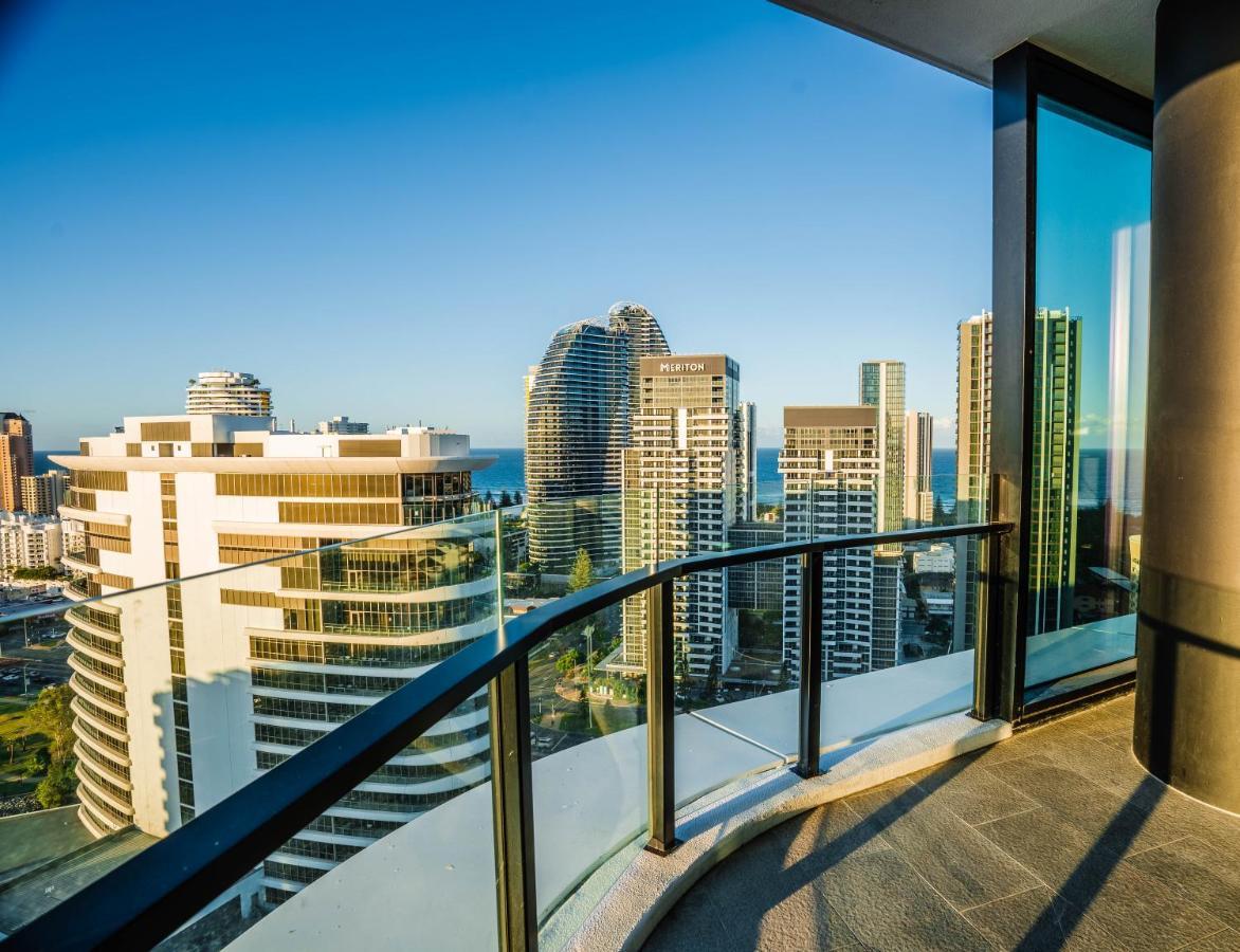 2 Bedroom Luxurious Family Apartment Next To Pacific Fair - Broadbeach Gold Coast Gc22 Exterior photo